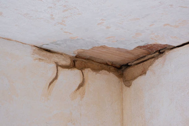 Water damage restoration process in North Potomac, MD